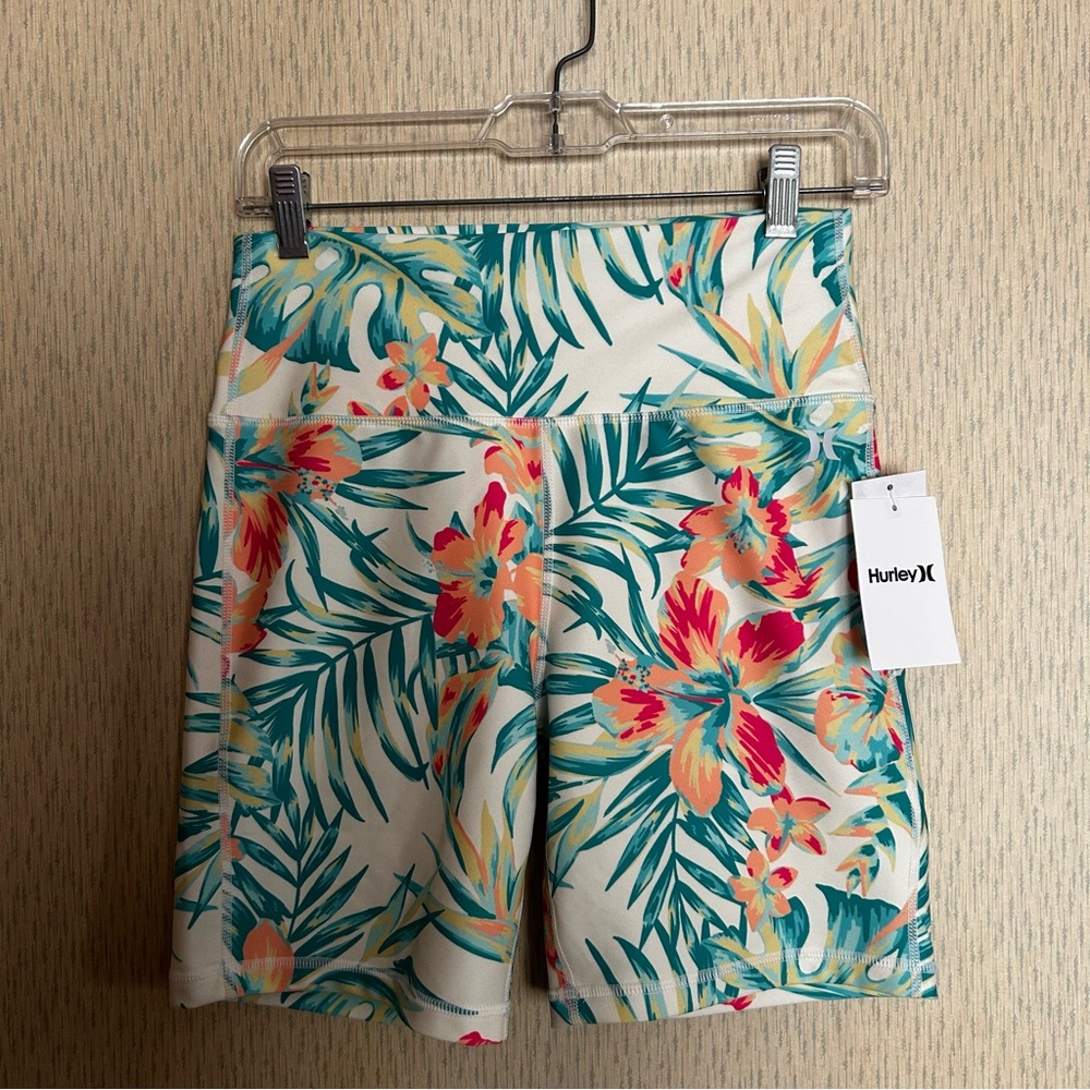 Hurley Womens H20-DRI Staple Biker Short Size Medium NEW